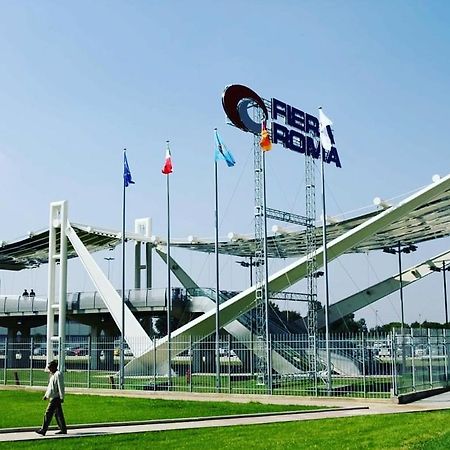 The Garden Suite Airport Ponte Galeria Kültér fotó